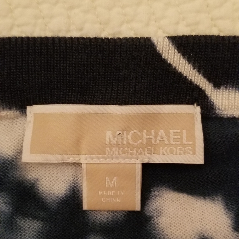 MK top